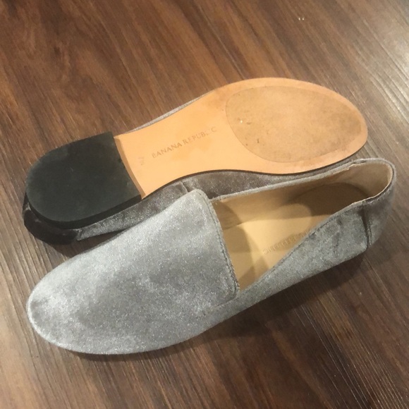Banana Republic Velvet Loafers - Picture 2 of 3